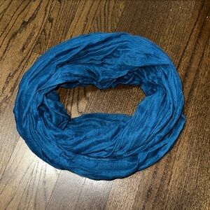 Infinity Scarf 36x42 Inch Thin Blue Breathable Summer Neck Scarf Wrap Loop